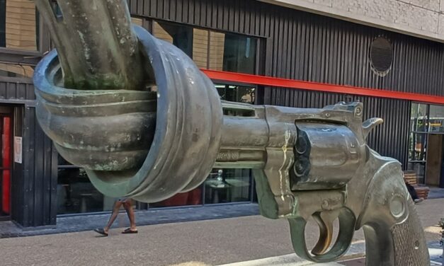 Gallery Hopping In Cape Town