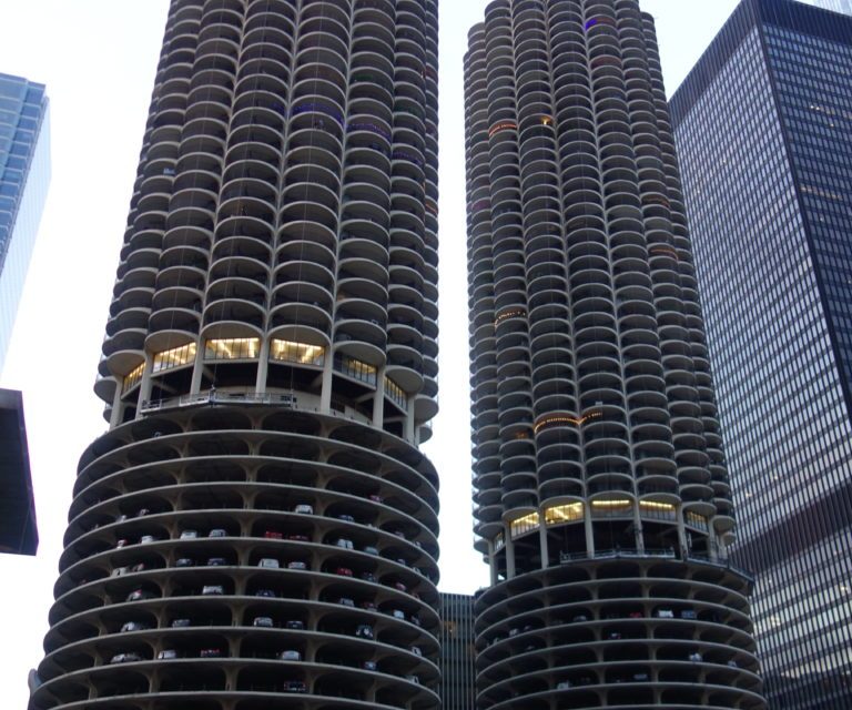 The Grand Architecture of Chicago & The House of Blues